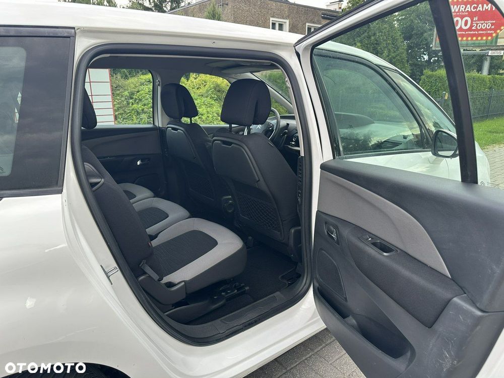 Citroën C4 Grand Picasso - 10