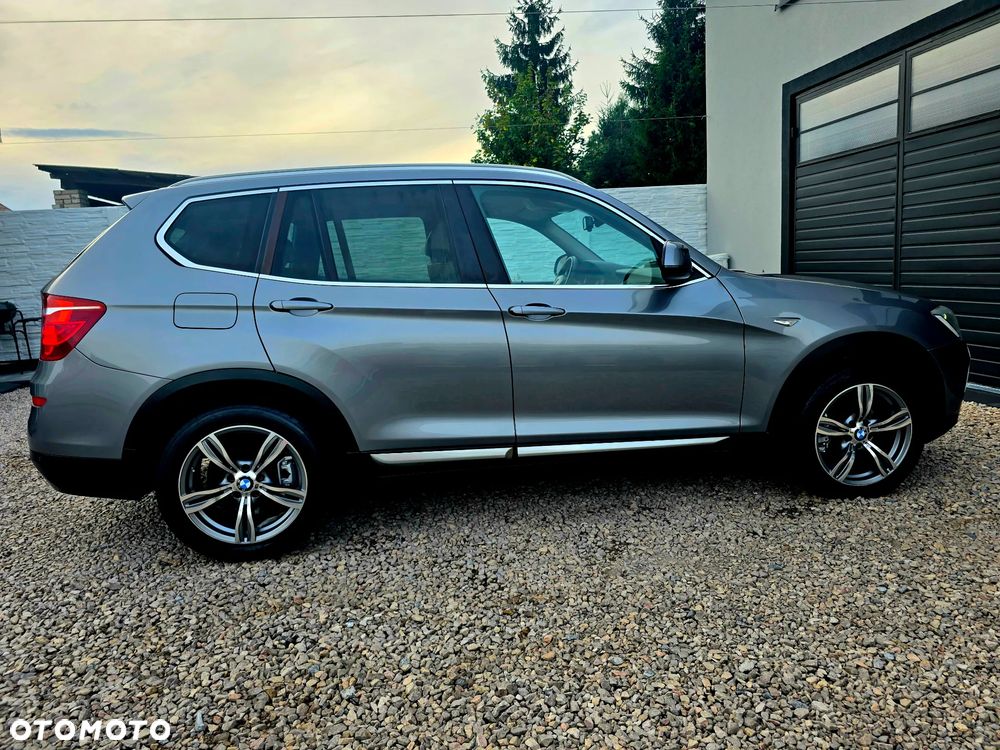 BMW X3 xDrive20d xLine - 32