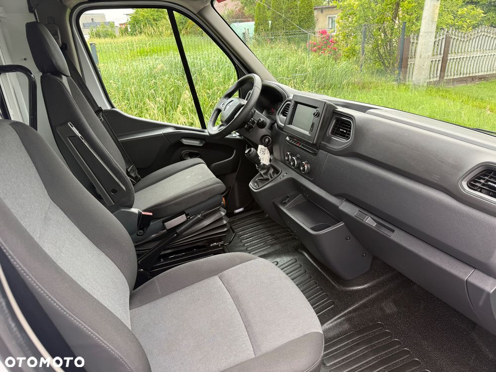 Renault Master - 17