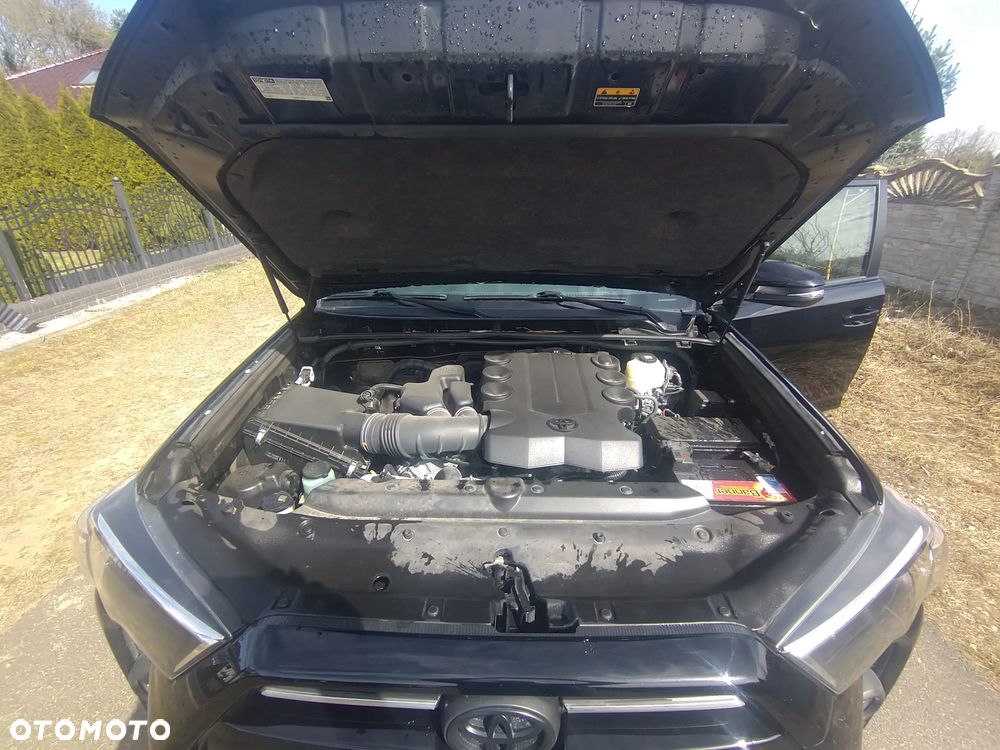 Toyota 4-Runner - 12