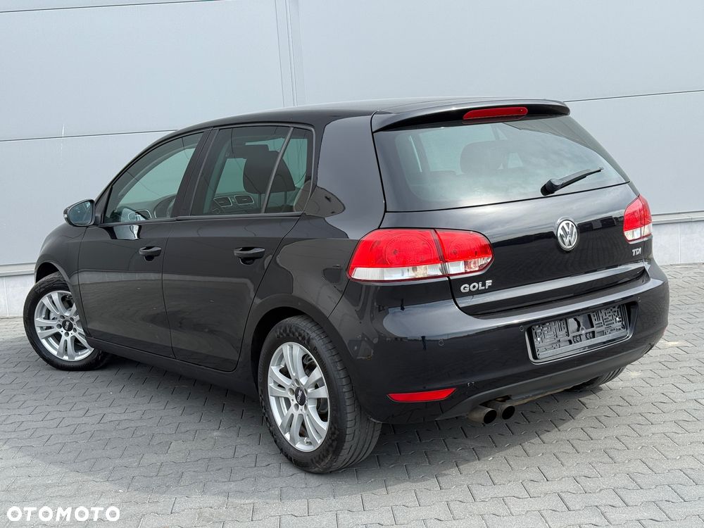Volkswagen Golf 2.0 TDI Comfortline - 5