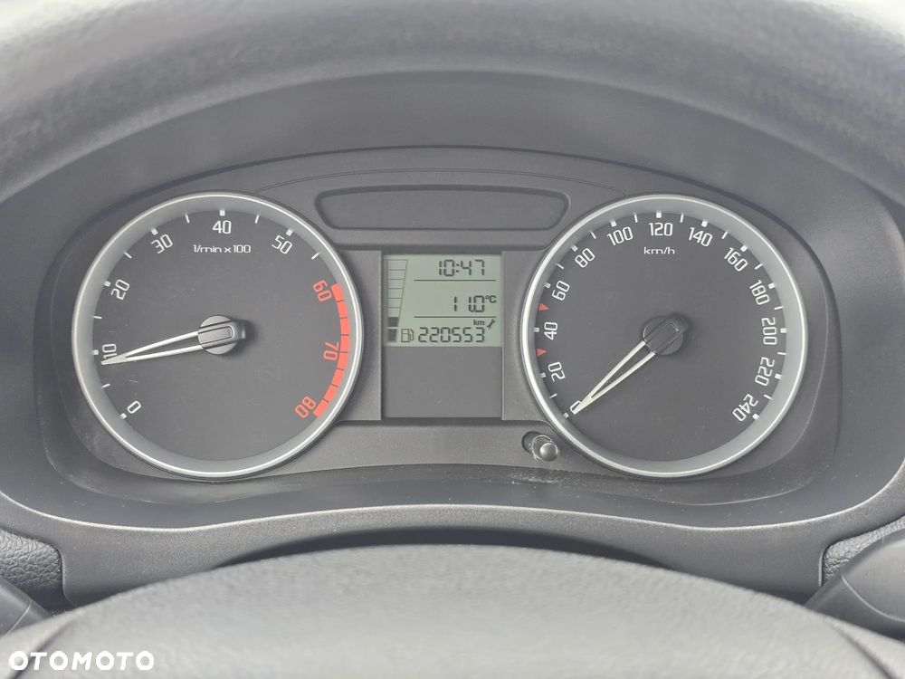 Skoda Fabia 1.2 HTP Elegance - 6