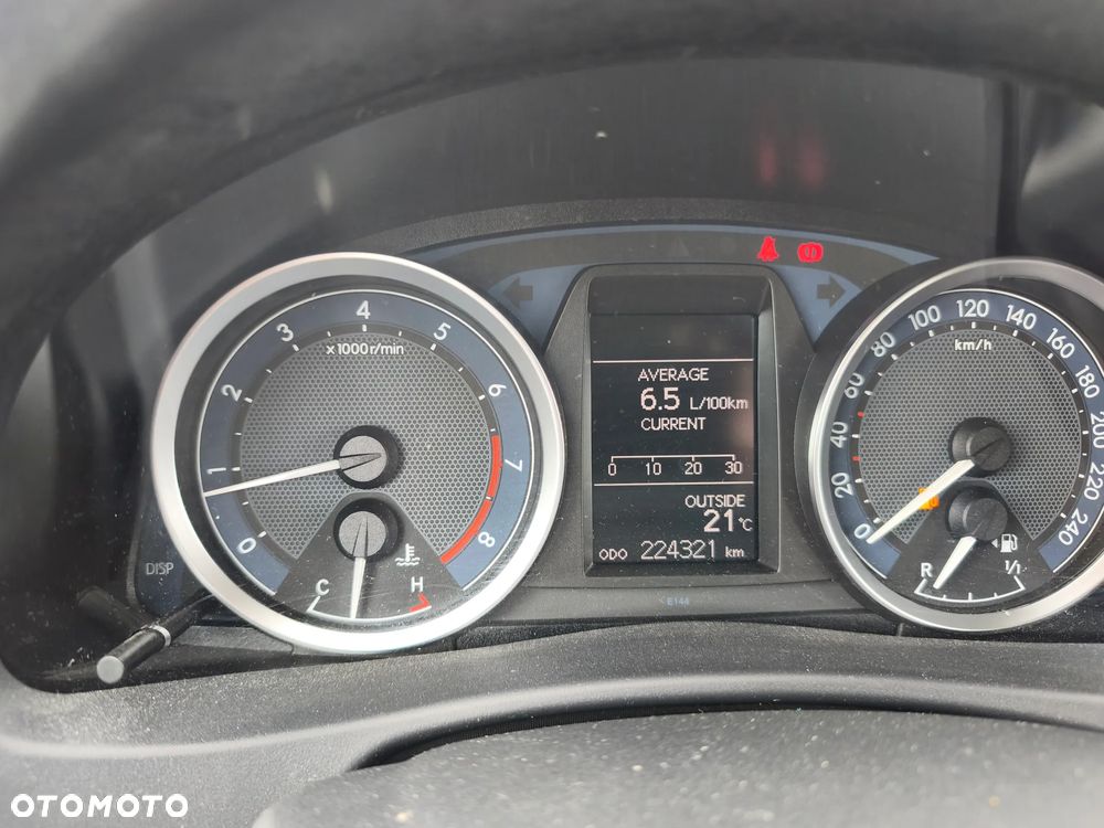 Toyota Auris 1.6 Executive - 19