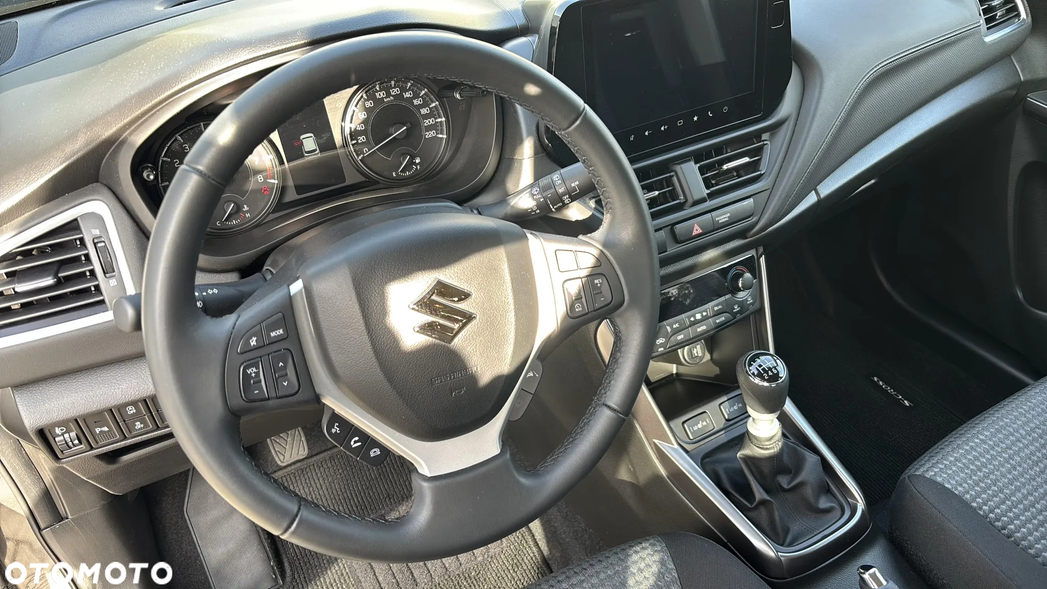 Suzuki SX4 S-Cross - 11