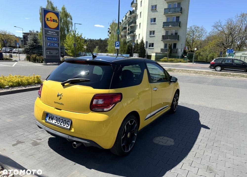 Citroën DS3 HDi 90 FAP SoChic - 5