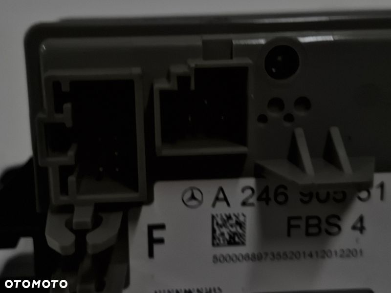 MERCEDES A W176 STACYJKA 2X KLUCZYK A2469055103 - 5