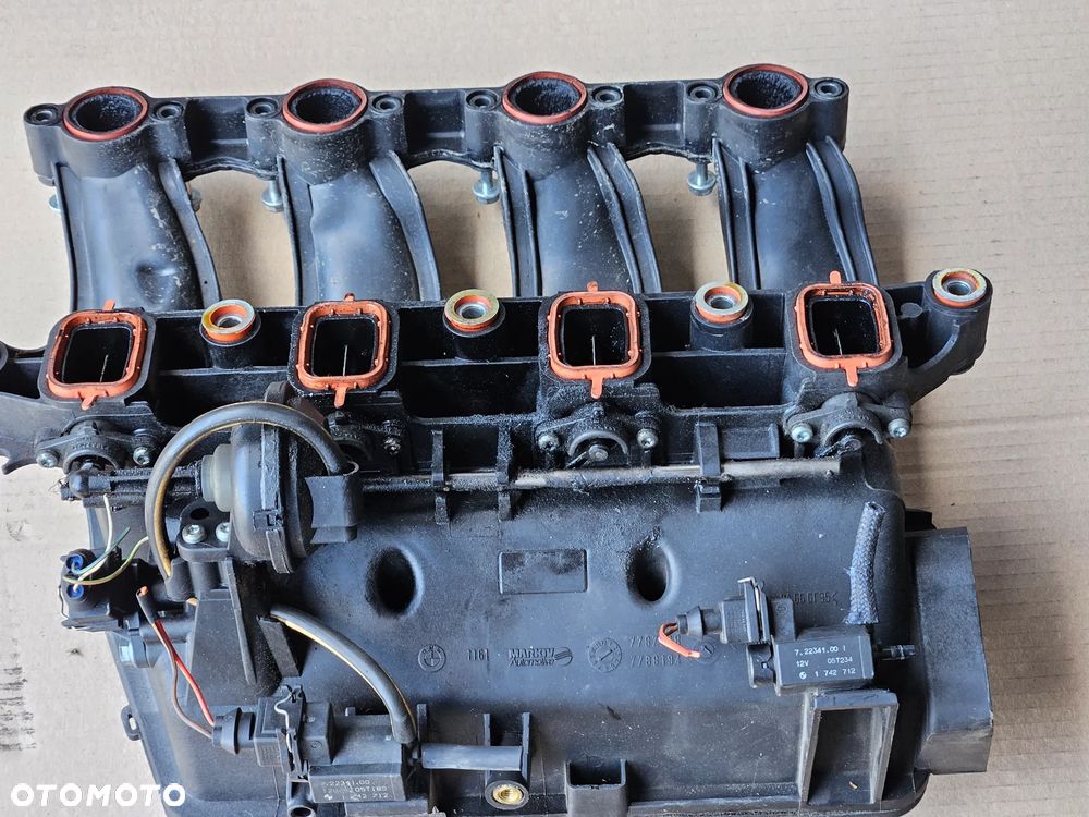 BMW E60 E61 1 E87 X3 E83 2.0 D kolektor ssący 7795393 7787318 7788194 - 3
