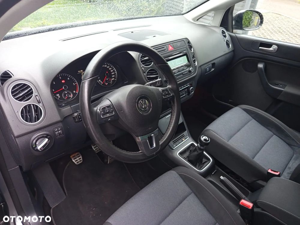 Volkswagen Golf Plus 1.6 TDI DPF Style - 22
