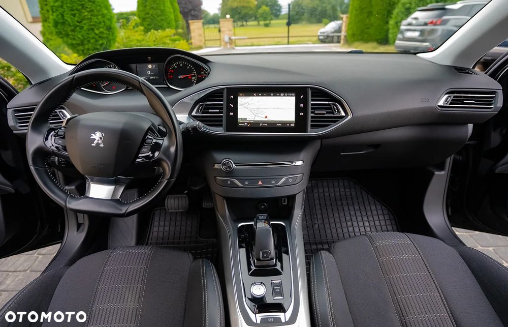 Peugeot 308 BlueHDi 130 EAT6 Stop & Start Allure - 29