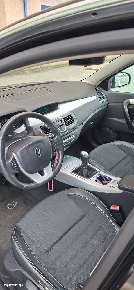 Renault Laguna Break 2.0 dCi Dynamique - 12