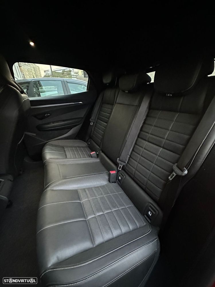 Renault Mégane E-Tech - 10