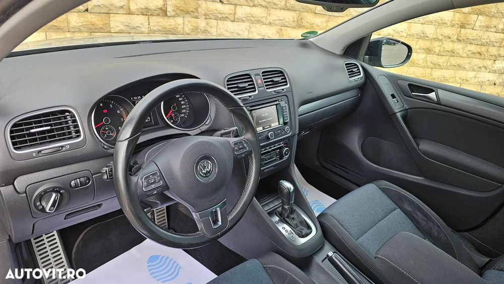 Volkswagen Golf 1.4 TSI DSG Style - 18