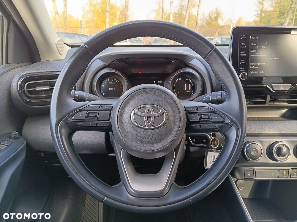 Toyota Yaris 1.5 Comfort - 13