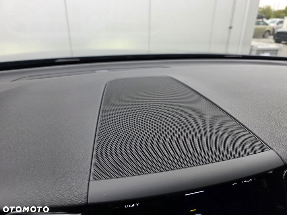 Volvo XC 60 - 35