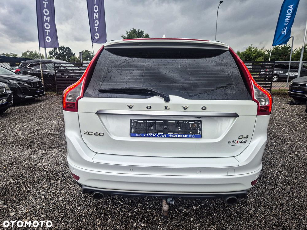 Volvo XC 60 D4 AWD Geartronic RDesign - 8
