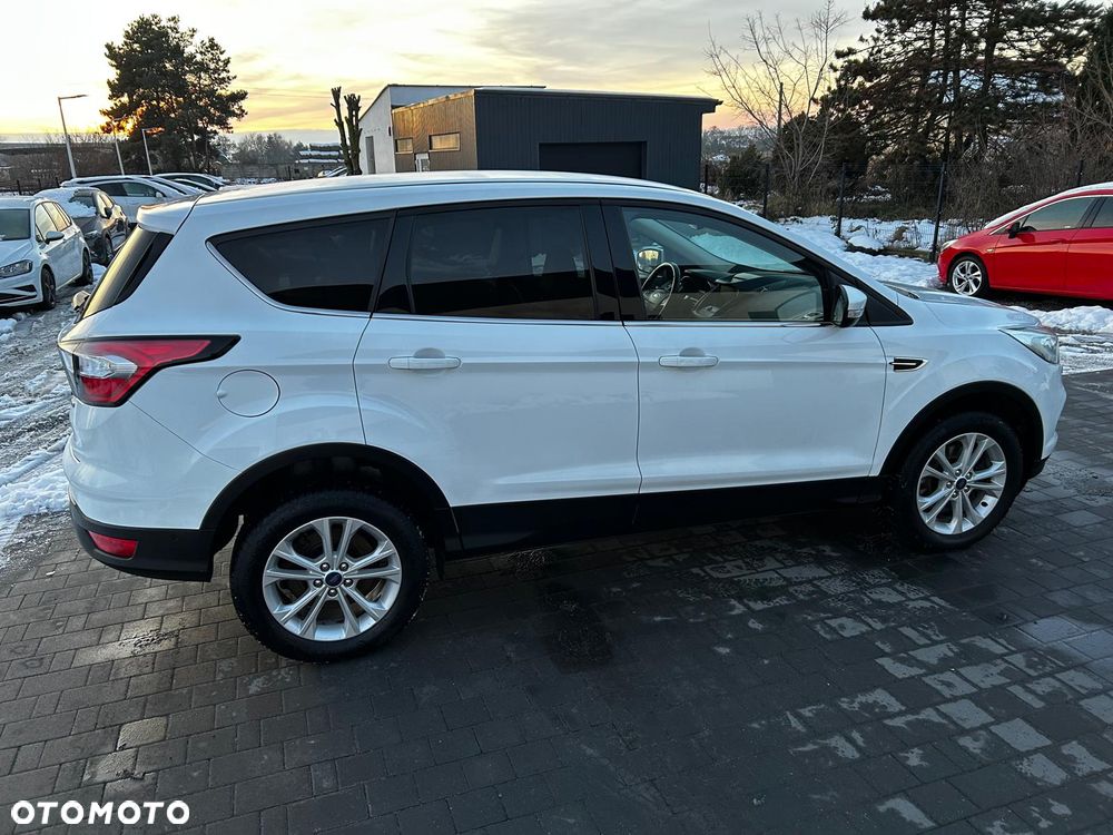 Ford Kuga 2.0 TDCi 4x4 Titanium - 5