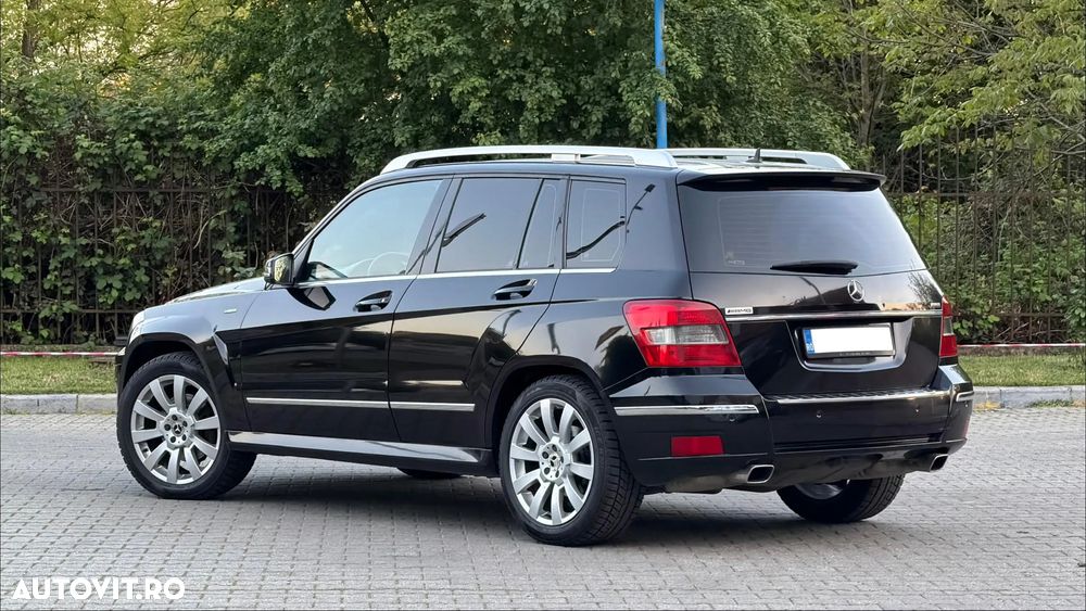 Mercedes-Benz GLK - 4