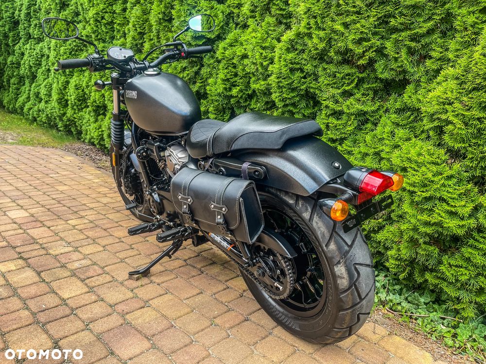 Hyosung GV - 7