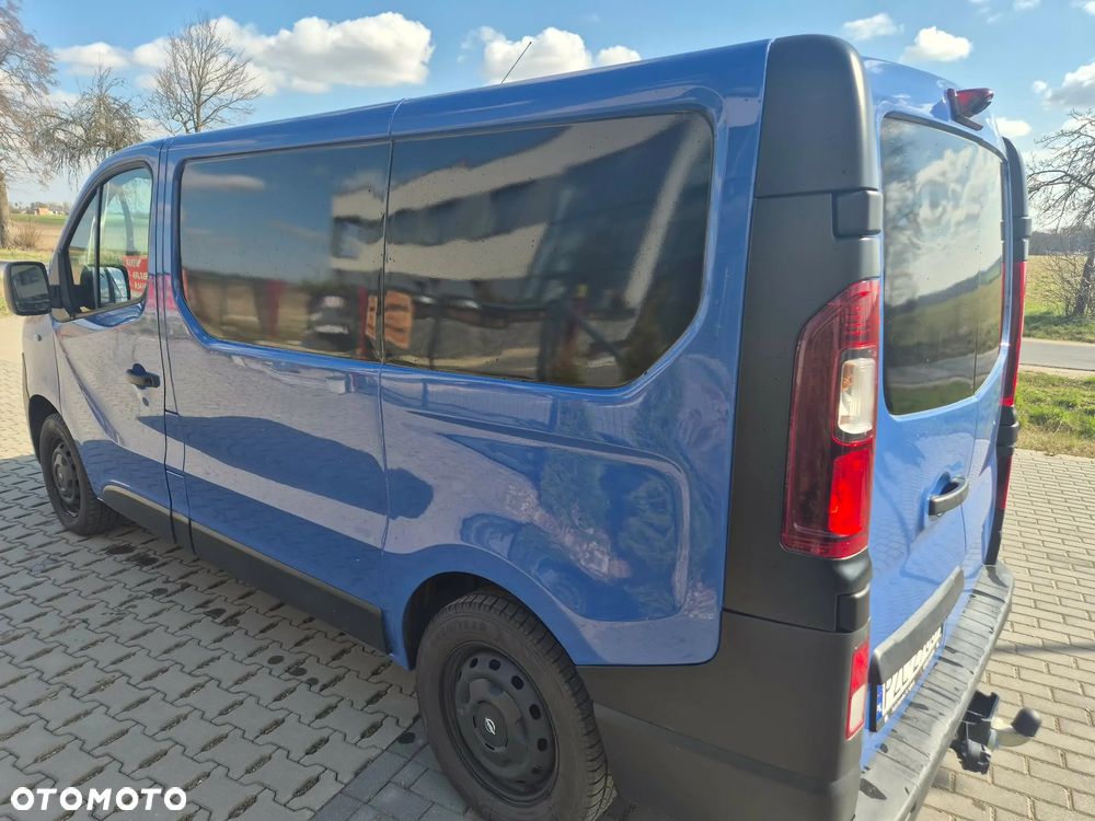 Opel vivaro - 2