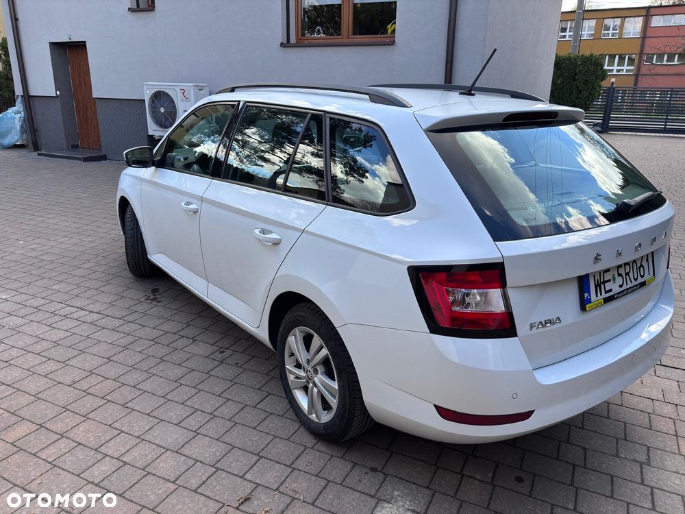 Skoda Fabia 1.0 TSI Ambition - 5