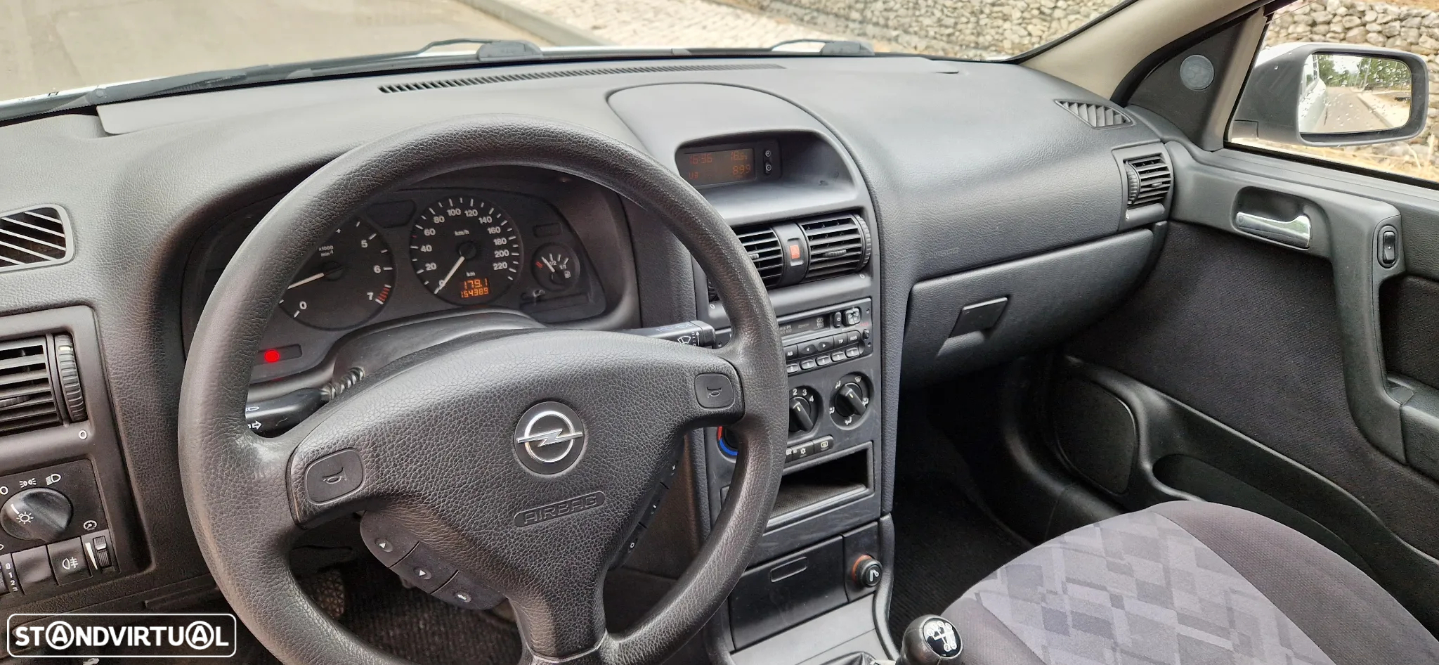 Opel Astra 1.4 Club - 11