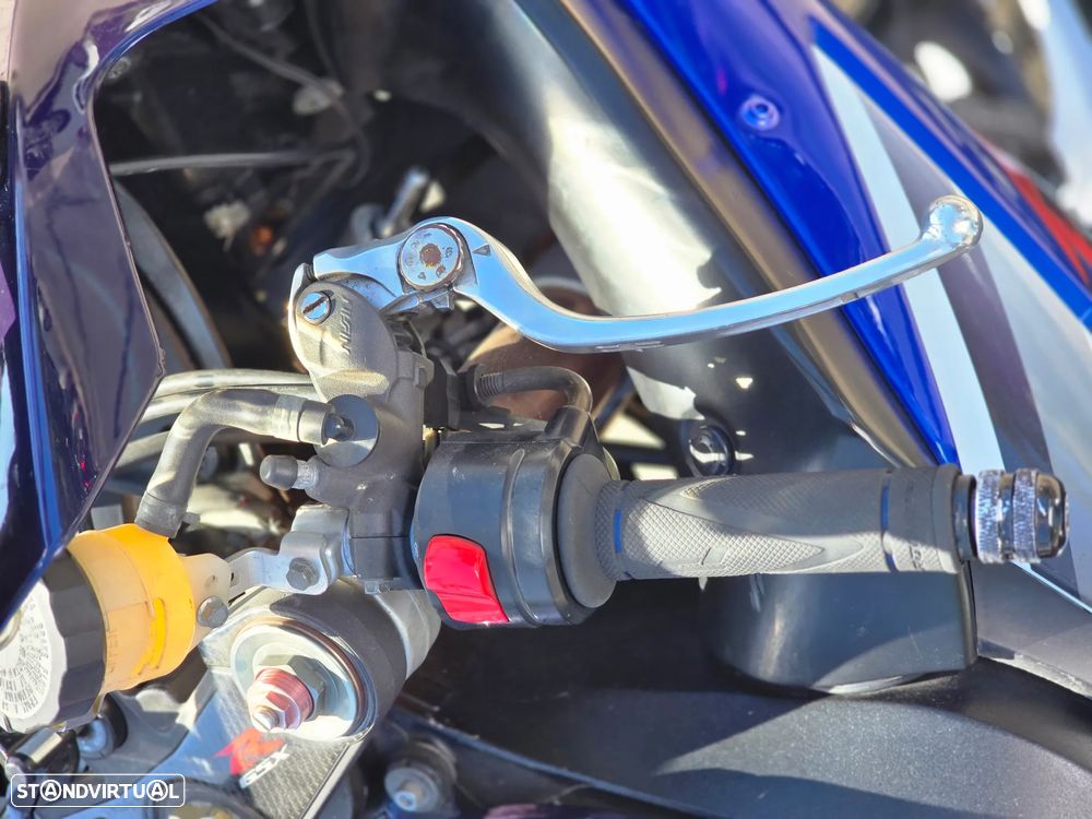 Suzuki GSX-R 1000 K5 - 12