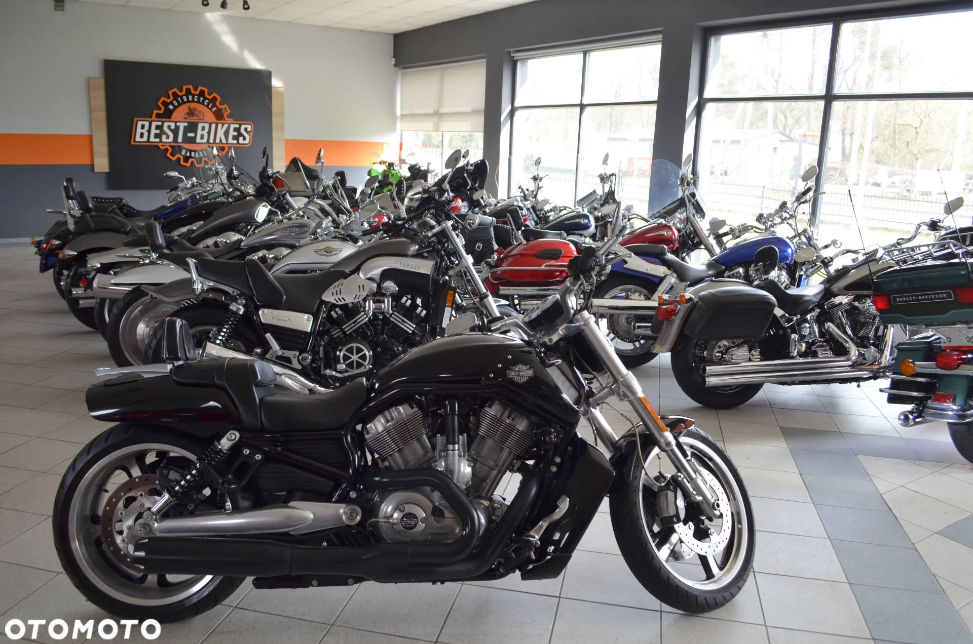Harley-Davidson V-Rod Muscle - 27