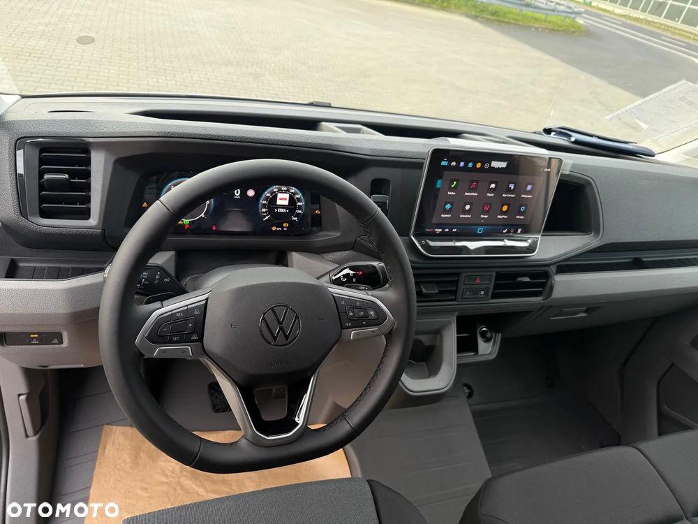 Volkswagen Crafter - 11
