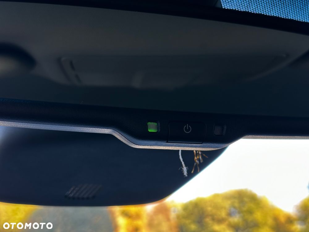 Kia Carens 1.7 CRDi L - 24