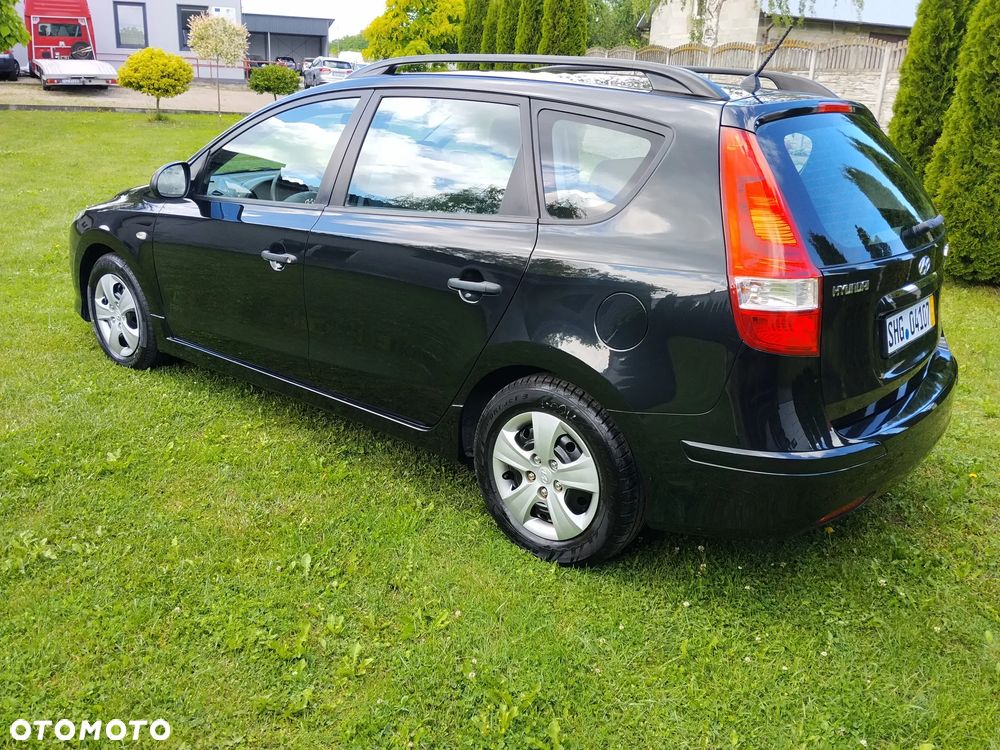 Hyundai i30 1.4 Blue Comfort - 4