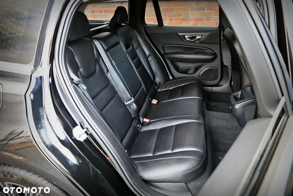 Volvo V60 D4 SCR AWD Inscription - 22
