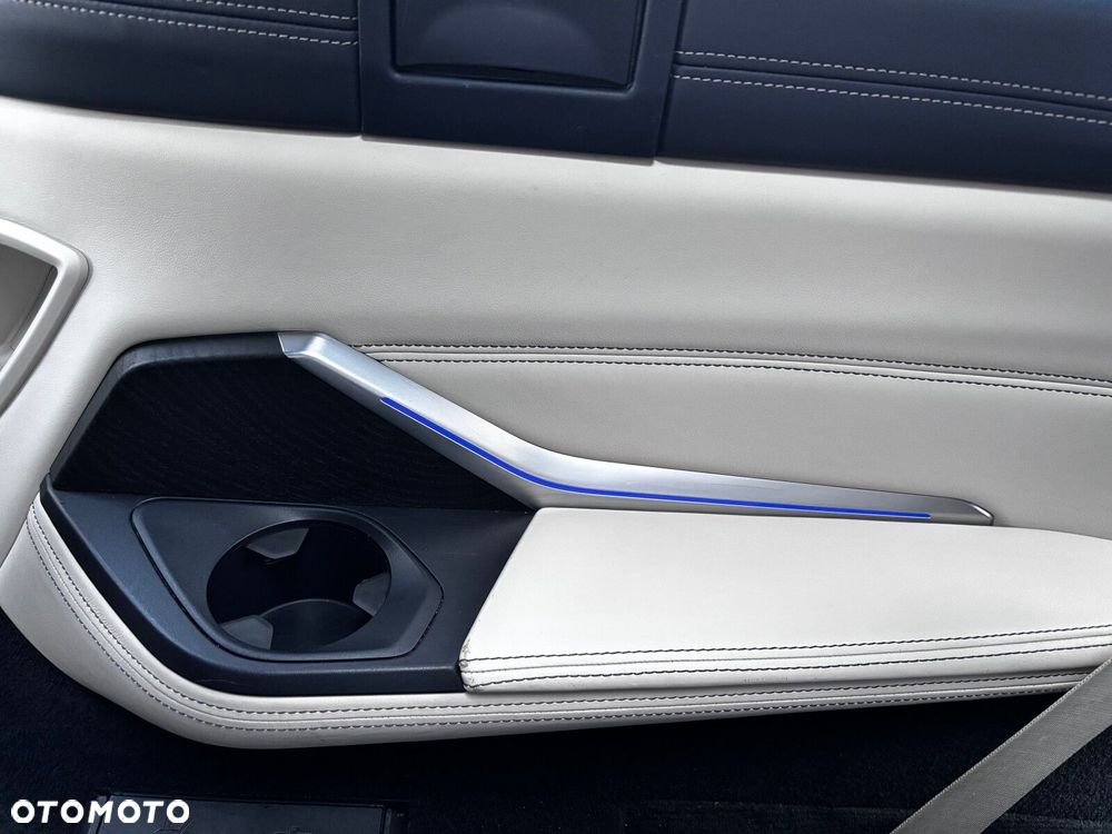 BMW X7 M50d sport - 23