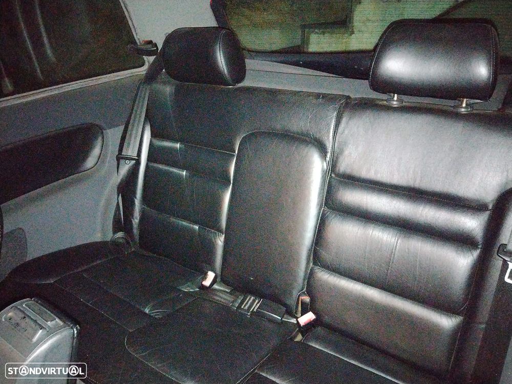 Audi A3 1.8 - 19