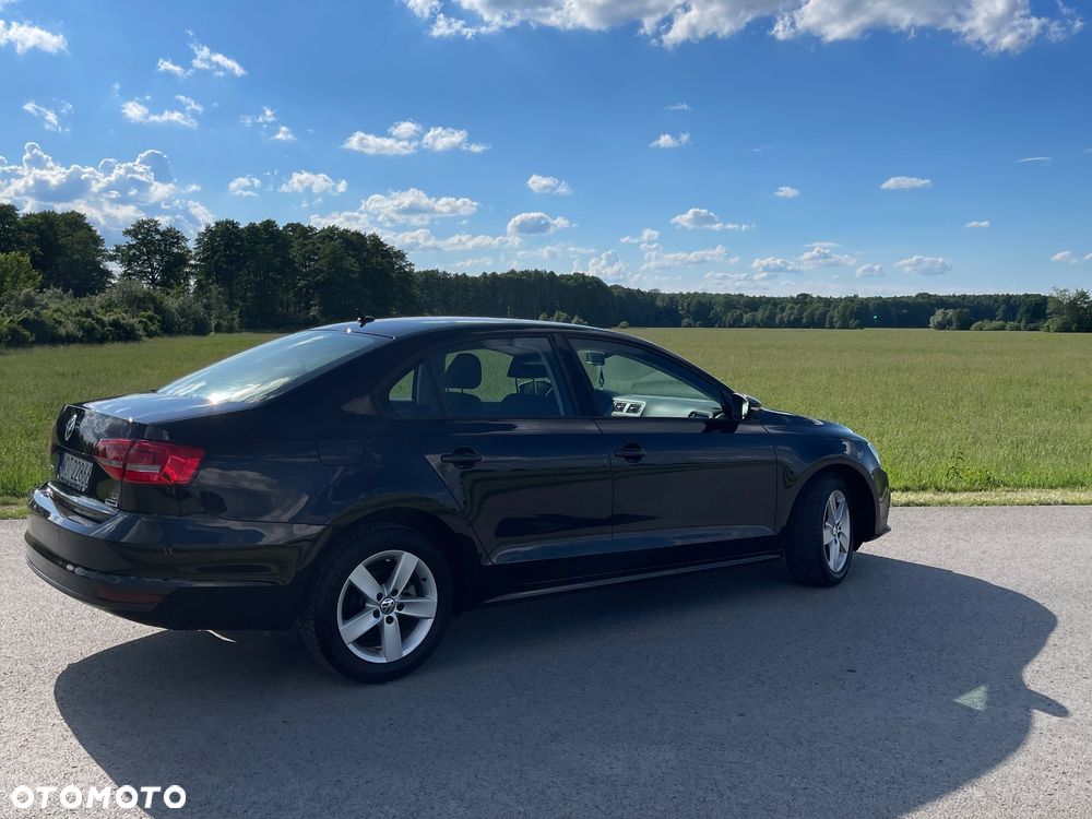 Volkswagen Jetta 1.2 TSI Comfortline - 19