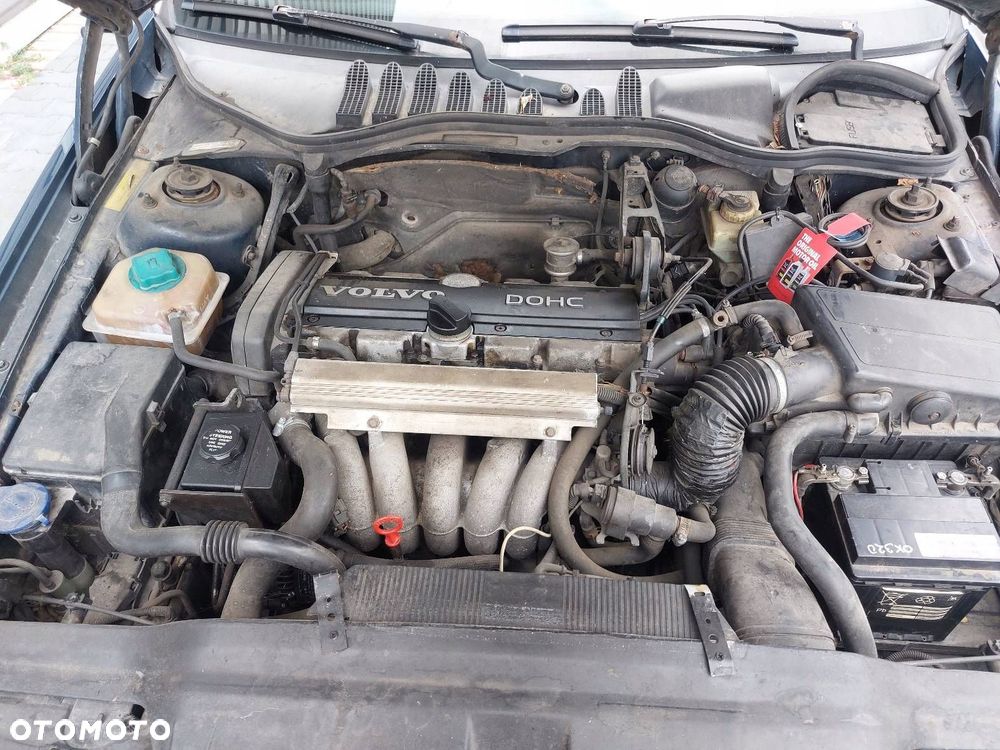 WYPRZEDAŻ!!! SILNIK BENZYNOWY VOLVO 850 I B5202FS 2.0 10V - 1