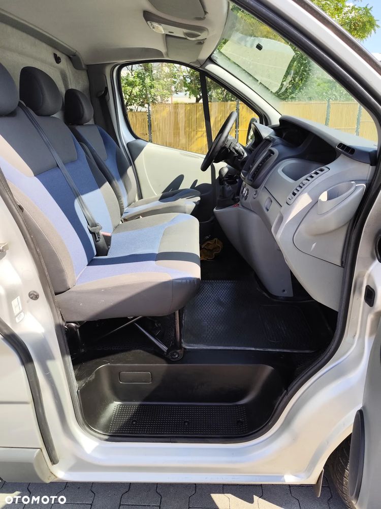 Renault trafic - 22