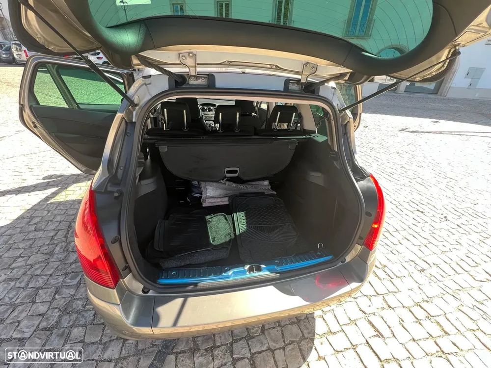 Peugeot 308 SW 1.6 HDi Executive - 9