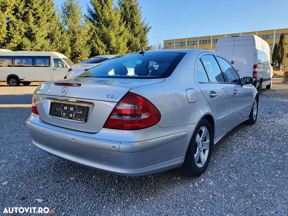Mercedes-Benz E - 6