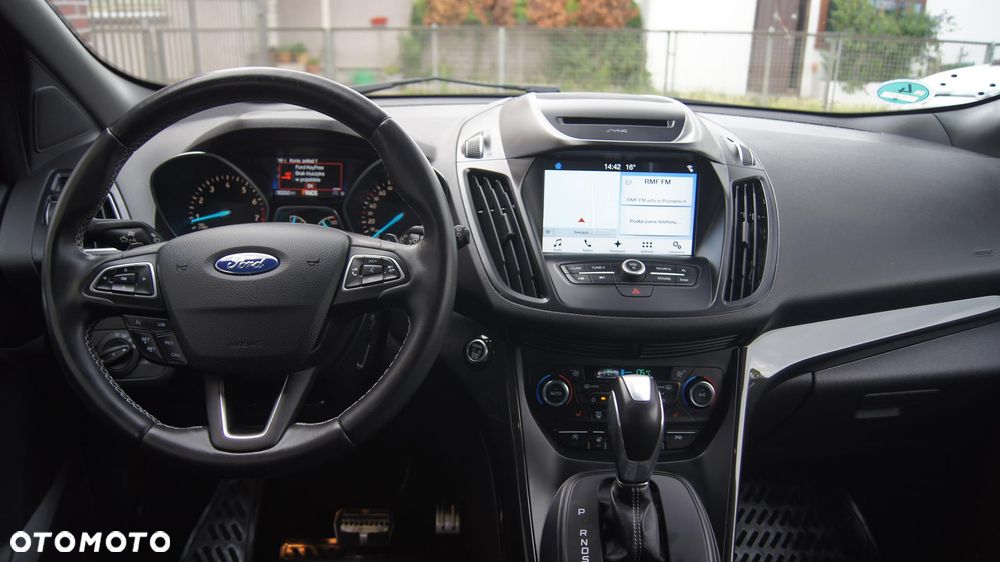 Ford Kuga 1.5 EcoBoost AWD ST-Line ASS - 17