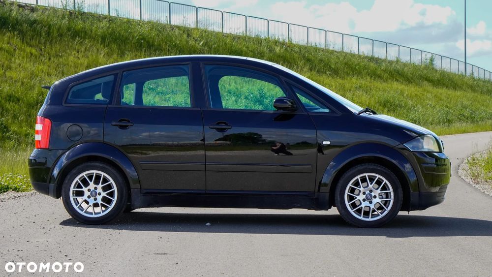 Audi A2 - 5