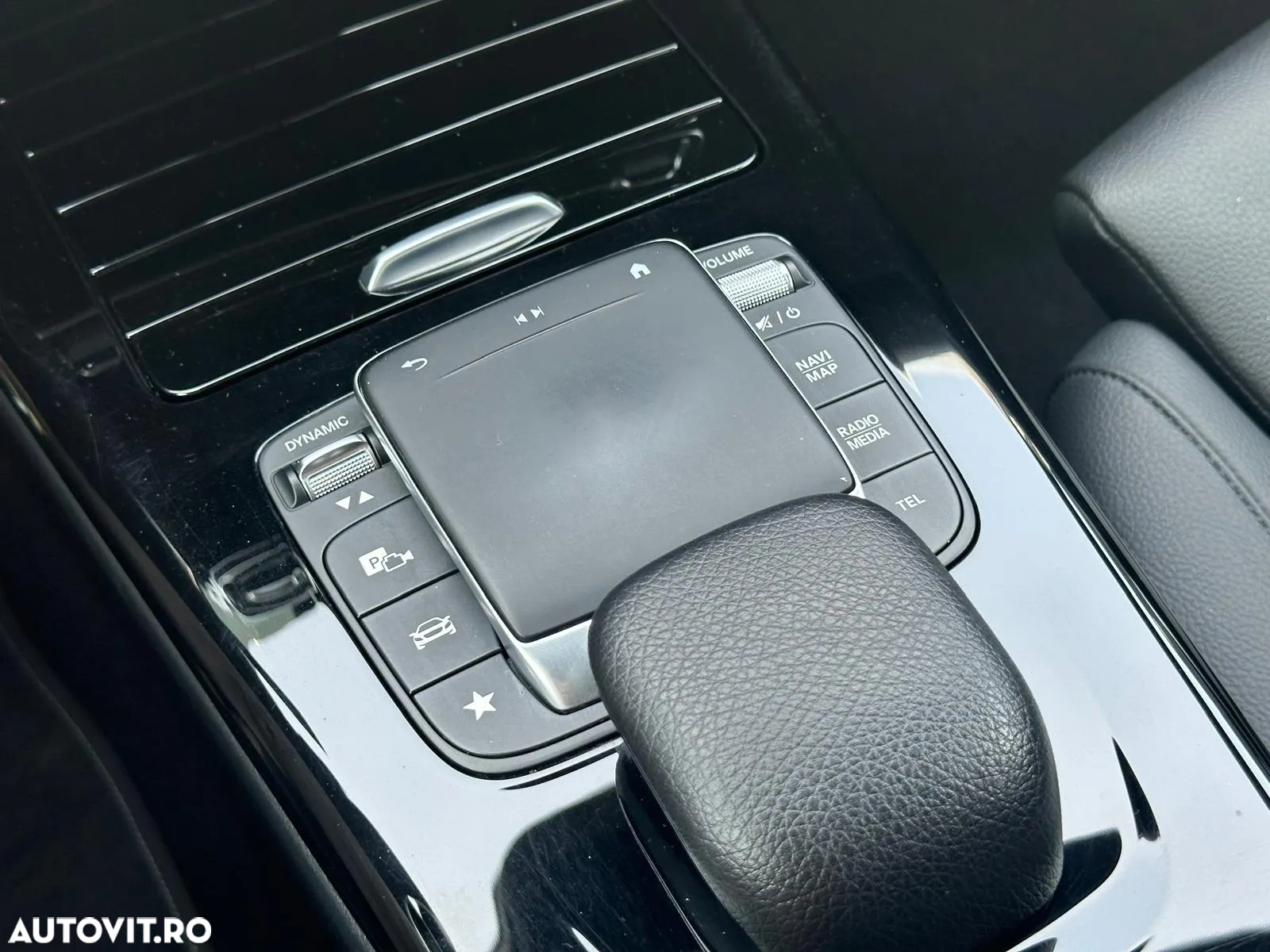 Mercedes-Benz A 250 e 8G-DCT Edition 2020 - 29