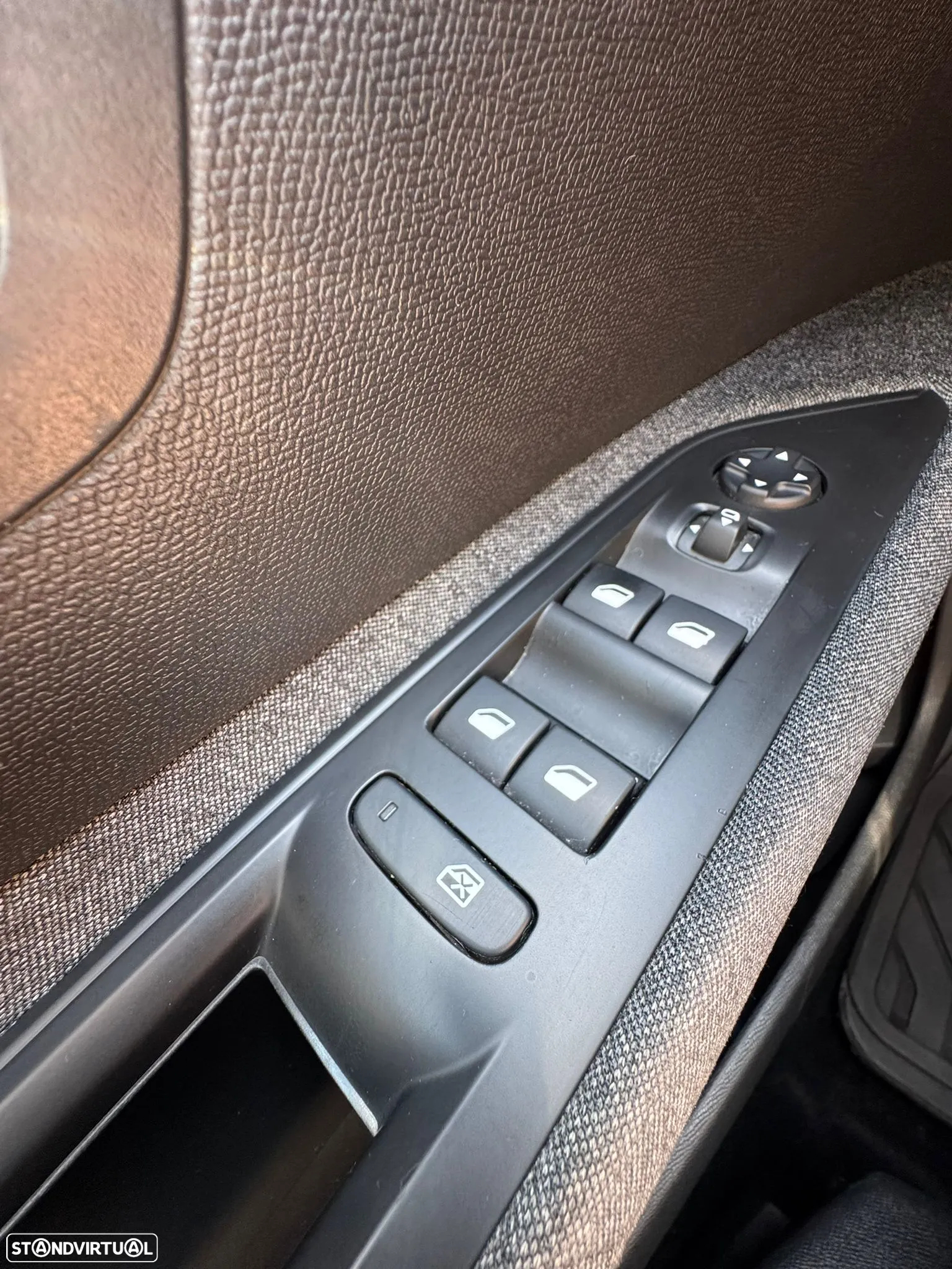 Peugeot 5008 1.5 BlueHDi Active Pack EAT8 - 10