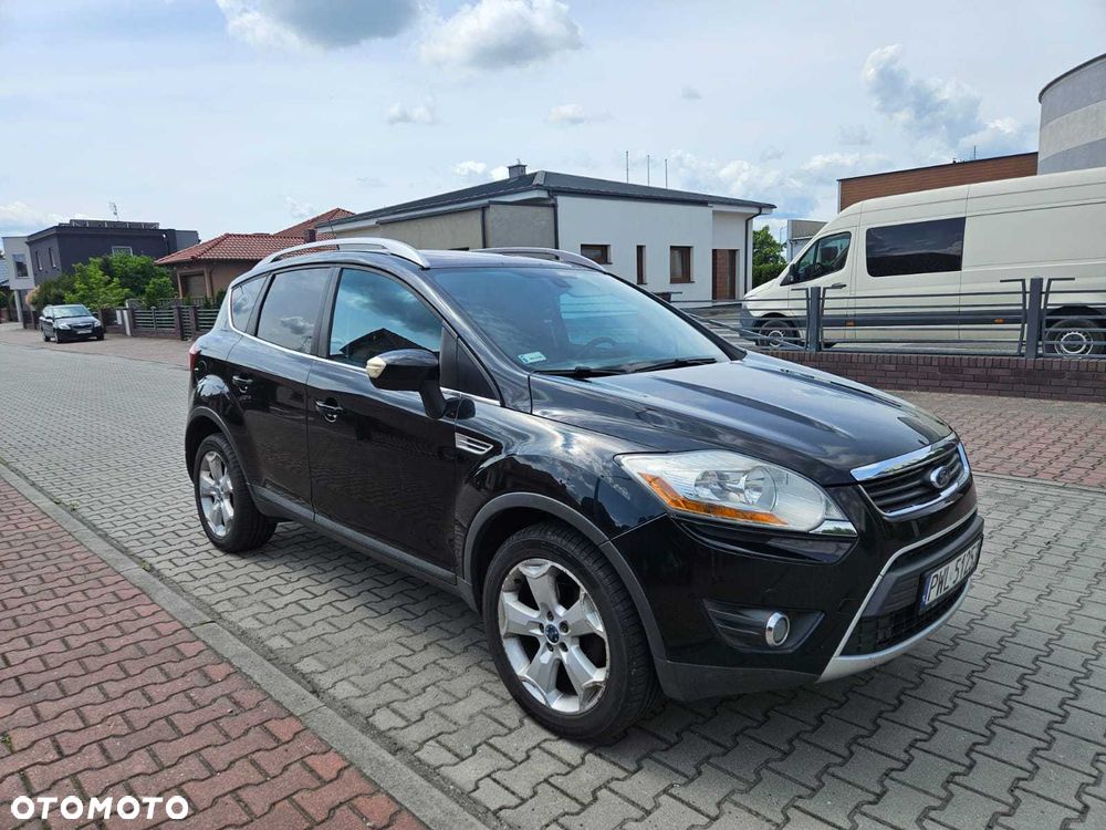 Ford Kuga - 1