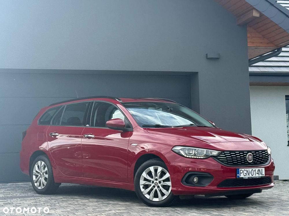 Fiat Tipo 1.4 T-Jet Lounge - 1
