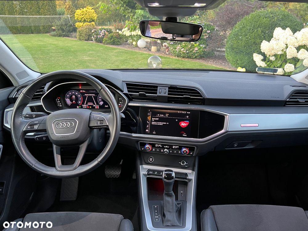 Audi Q3 Sportback - 14