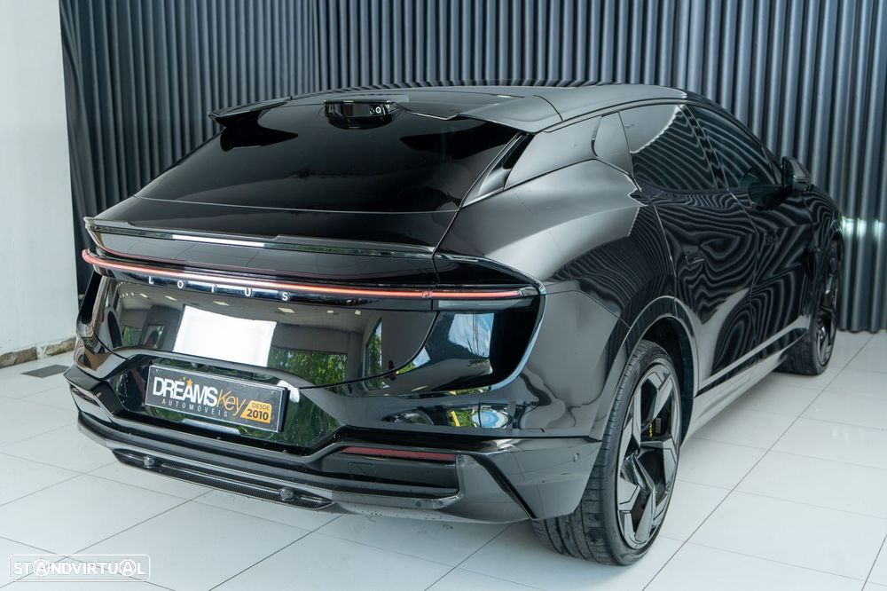 Lotus Eletre 900 Sport Carbon - 6