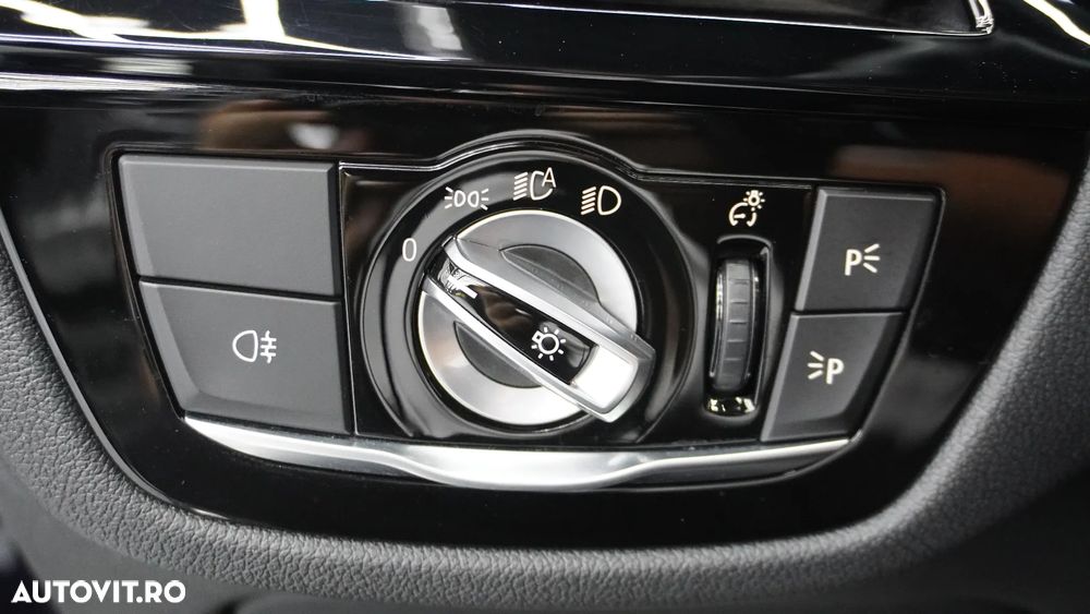 BMW Seria 5 520d xDrive Aut. M Sport Edition - 11