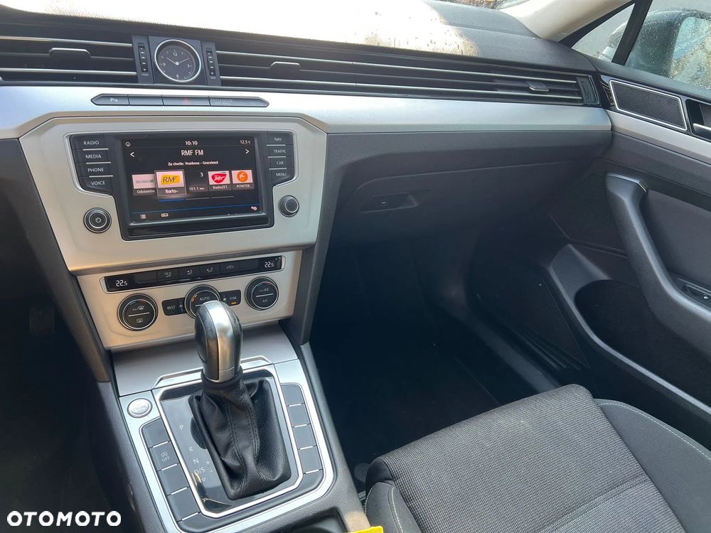Volkswagen Passat 2.0 TDI (BlueMotion Technology) DSG Comfortline - 5