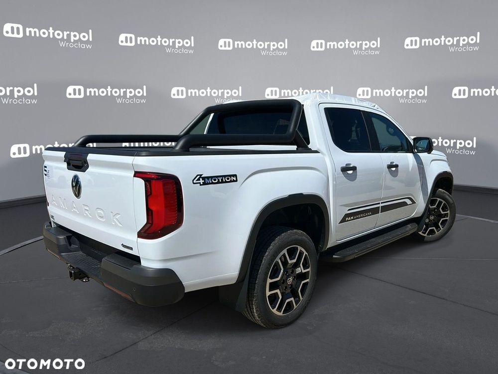 Volkswagen Amarok - 9