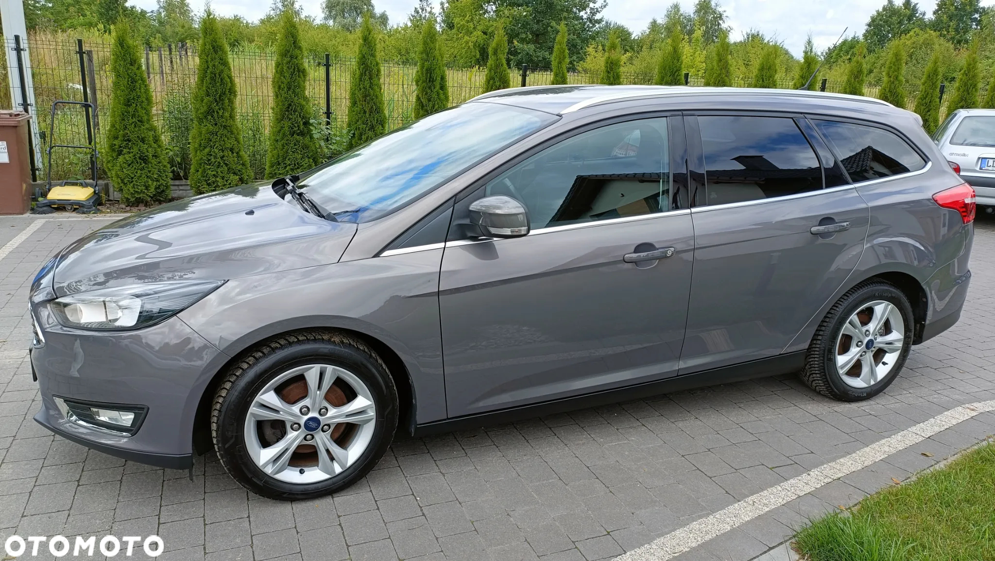 Ford Focus 1.0 EcoBoost Active - 9